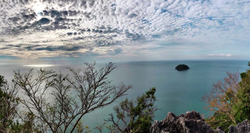 You are currently viewing Hiking Khao Lom Muak in Thailand is an Incredible Experience