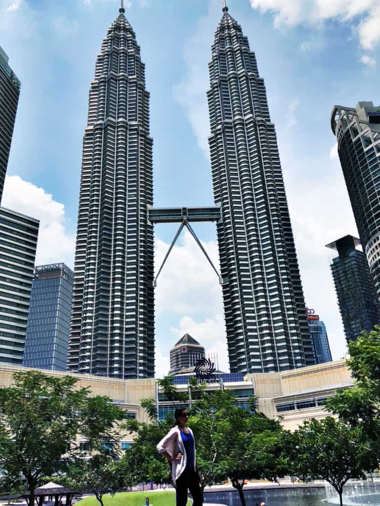 personas twin towers kl