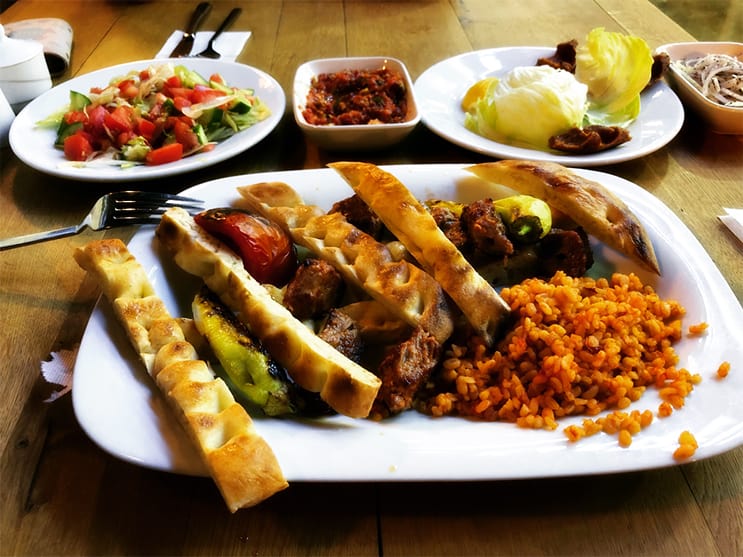 turkish lamb kebab things you can't ignore in istanbul