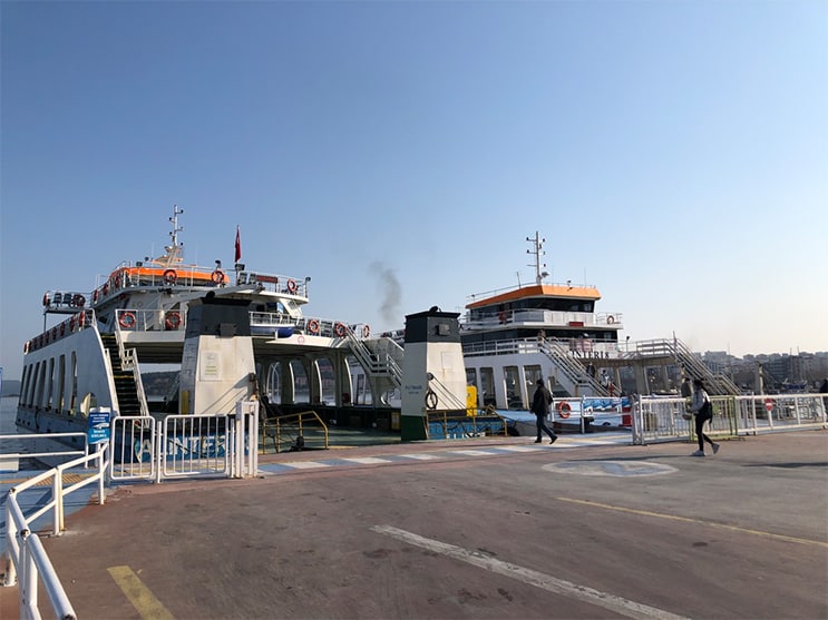 Canakkale ferry boats