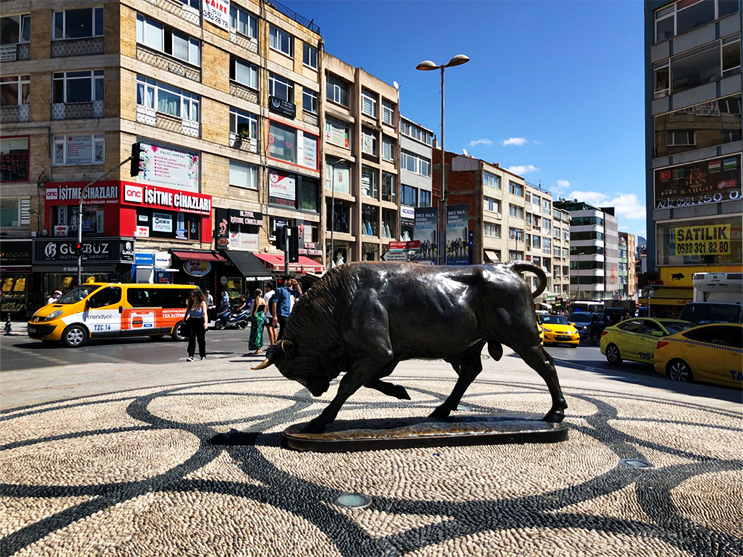 Kadikoy bull statue
best things to do in Kadikoy