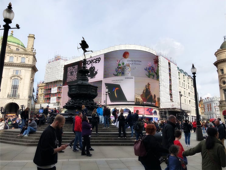 Piccadilly circus central London